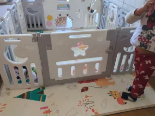 Parque infantil para bebés