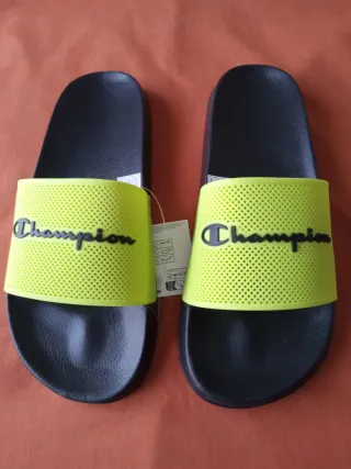 Chanclas Champion nuevas