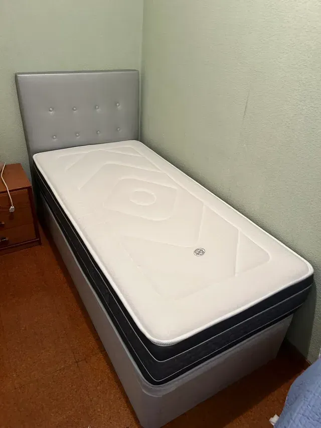 Cama canapé y colchón