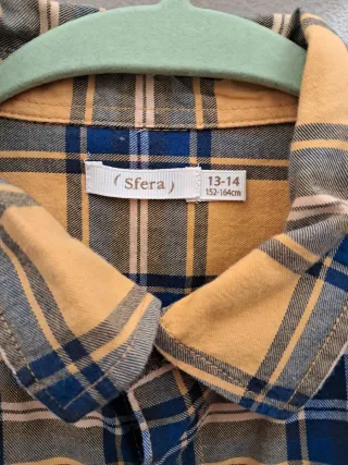 Camisa de cuadros amarilla y azul chicho