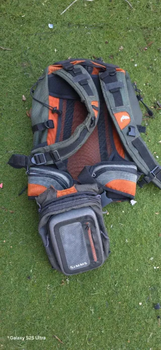 Mochila Simms Pesca Mosca / Senderismo