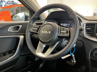 KIA Ceed Tourer MHEV Drive DCT 2025