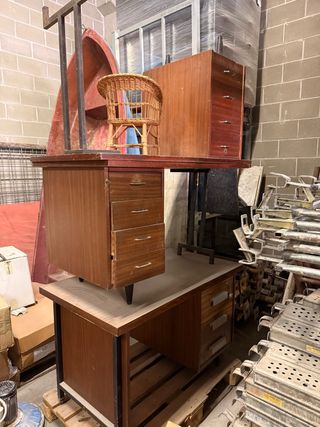 Escritorios de oficina vintage en madera + cajoner
