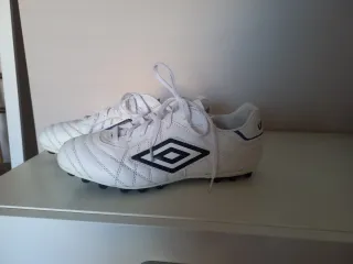 Botas de fútbol Umbro