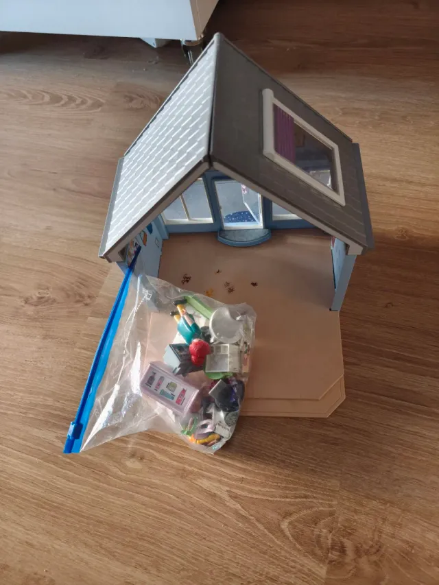 Play móvil city life peluqueria