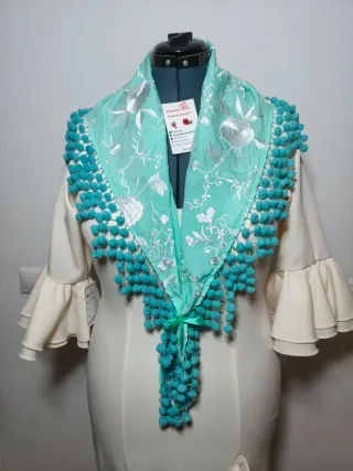 Mantón Flamenca Madroños
