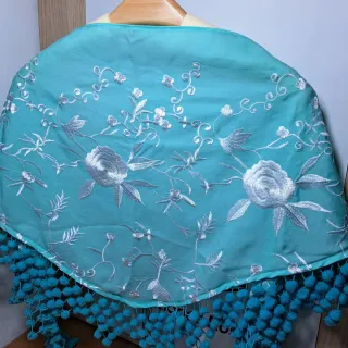 Mantón Flamenca Madroños