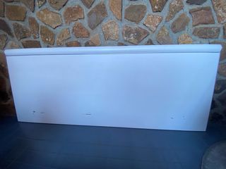 Cabecero de cama blanco de madera