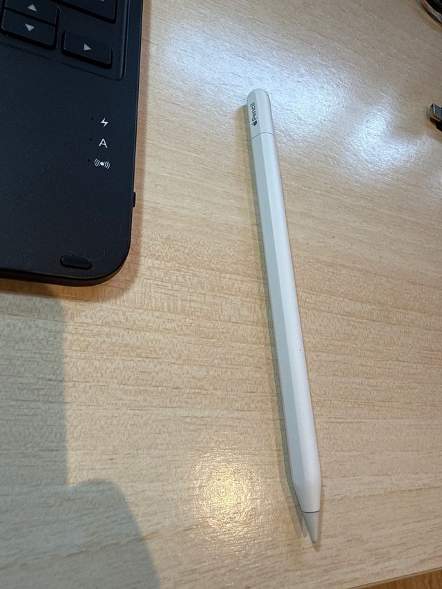 Apple iPad Dorado+apple pencil+teclado