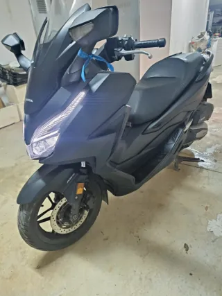 Honda Forza 125 año 2021 se aceptan cambios