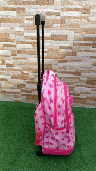 Mochila con ruedas y Siny Gabol