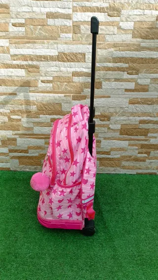 Mochila con ruedas y Siny Gabol