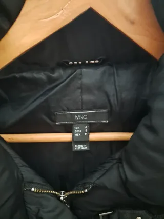 Abrigo acolchado Mango negro talla M