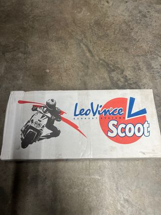 Tubo de escape LeoVince para minarelli horizontal