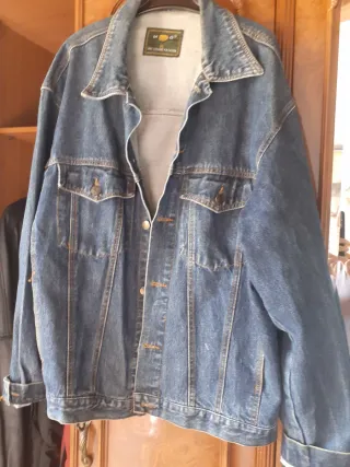 Cazadora vaquera azul