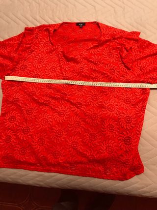 Top Kiabi rosso pizzo manica lunga