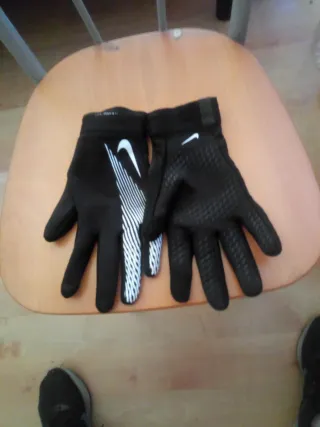 Guantes Nike Negros