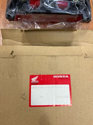 Tulipa Piloto Trasero Honda VF500F