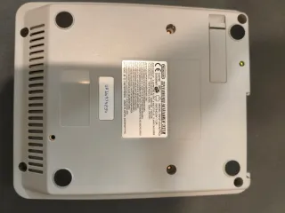 Consola SNES con 2 mandos y 4 juegos