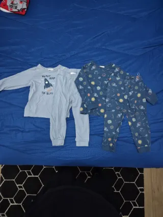 Pigiama bimbo a tema spazio