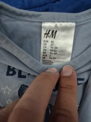 Pigiama bimbo a tema spazio