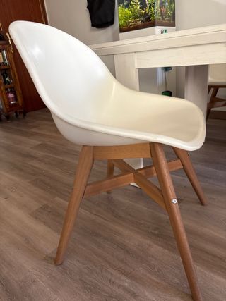 Mesa comedor 160cm + 4 sillas