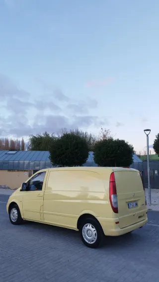 Mercedes-Benz Vito 2009