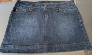 Falda vaquera azul mujer