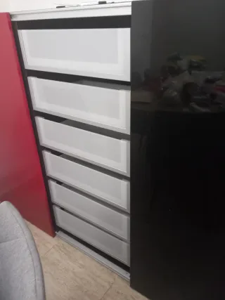 Mueble Besta 128 cm Ikea con cajones Inreda.