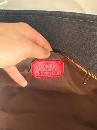 Bolso Loewe Azul y Rojo precio negociable