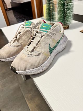 Zapatillas Nike chica beige/verde