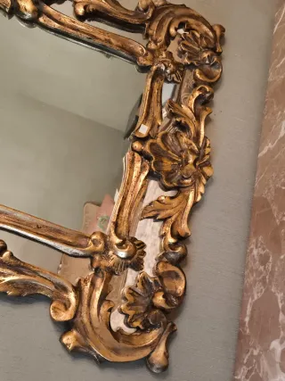 ESPEJO BARROCO DORADO CON MARCO TALLADO ANTIGUO