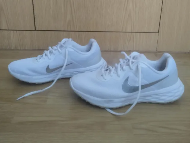 Zapatillas Nike Talla 38 Blancas