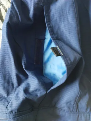 Chubasquero Columbia azul morado y azul claro