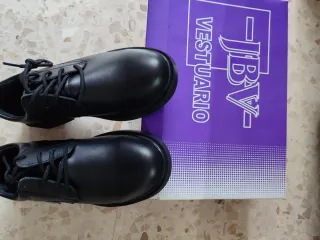 Zapatos JBV Antideslizantes Seguridad. Negro