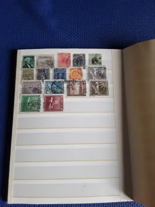 Album Francobolli Usati Stranieri