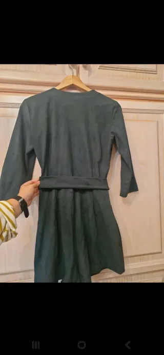 Mono Zara ante verde con cinturón