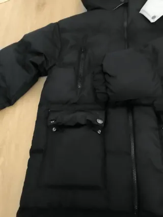 Abrigo largo acolchado negro