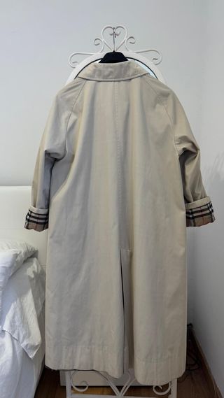 Gabardina Burberry Beige Mujer Talla L 50