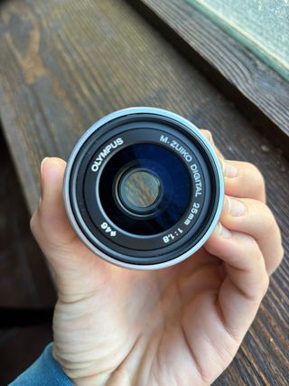 Cámara Olympus Pen EPL-9 Azul/Dorado