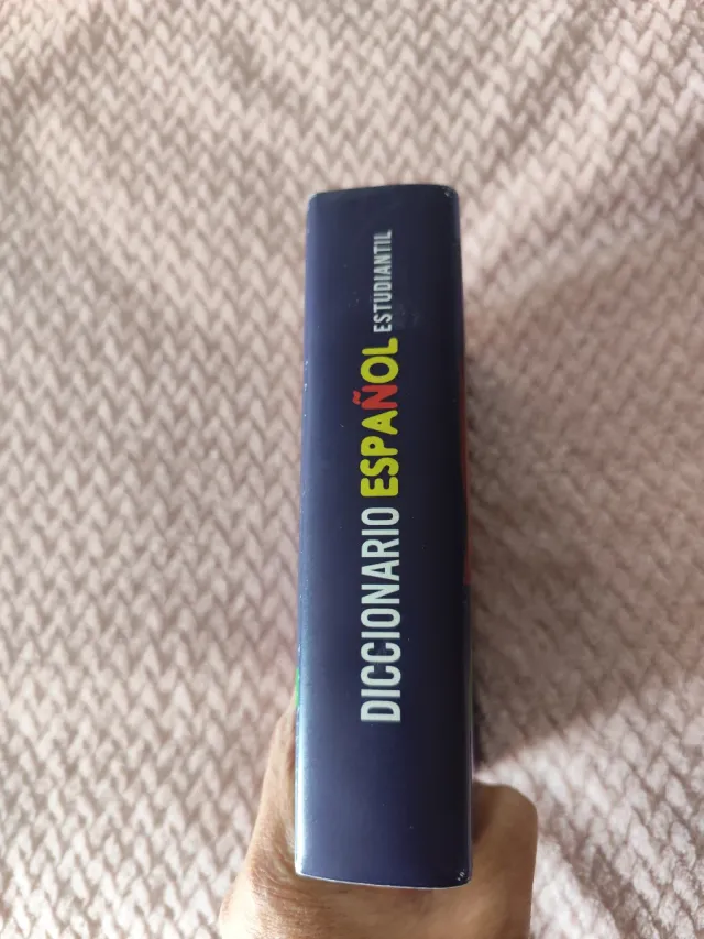 DICCIONARIO ESTUDIANTIL DEL ESPA#OL.