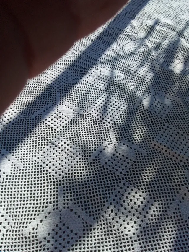 Colcha antigua ganchillo blanca