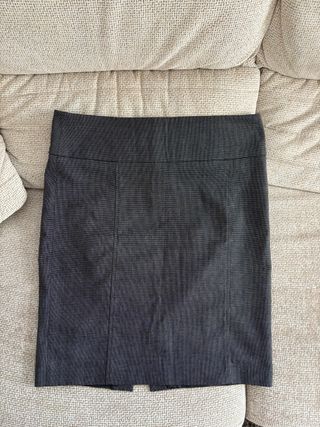 Falda Zara gris mujer