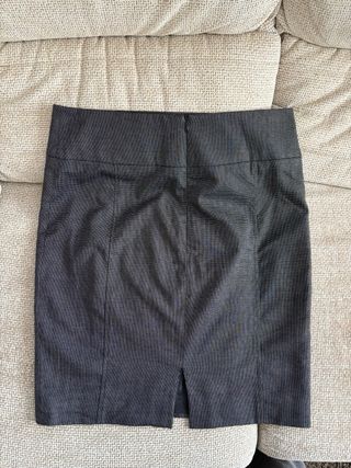 Falda Zara gris mujer