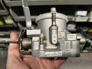 Honda Accord 2.0 corpo farfallato nuovo