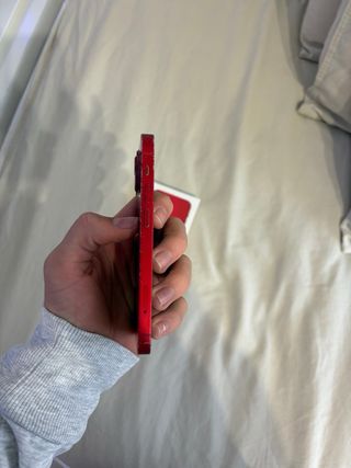 iPhone 13 mini rosso