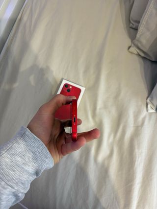 iPhone 13 mini rosso