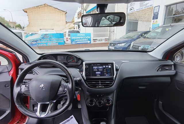 Peugeot 208 - Etiqueta C