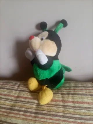 Peluche de abeja verde y negro