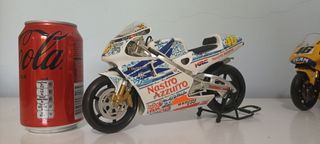 Maqueta Moto Honda Valentino Rossi Mugello 2001